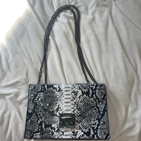Badgley Mischka snake print purse only used once - Picture 1 of 5